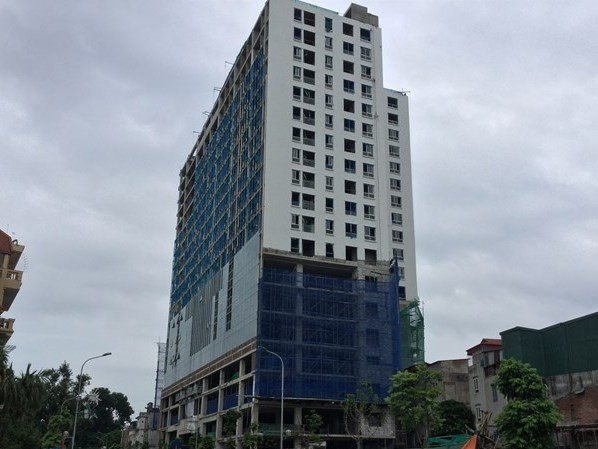 Hết tháng 8 phá dỡ xong tầng 19 nhà 8B Lê Trực Hết tháng 8 sẽ tiến hành xong phá dỡ giai đoạn 1 nhà 8B Lê Trực