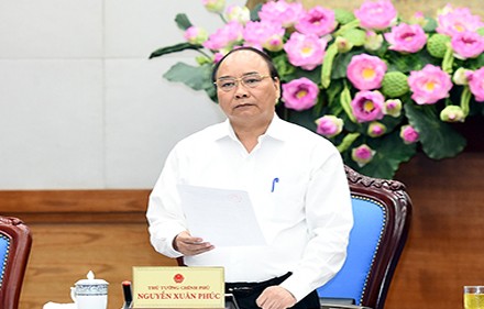 Nếu chỉ ngồi bàn giấy, khó có chính sách sát thực Thủ tướng Chính phủ chủ trì phiên họp thường kỳ tháng 8