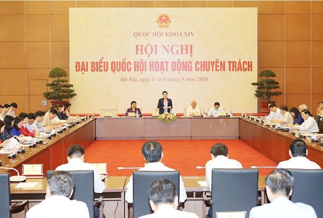 Làm ở Bộ Công thương lại tham gia Hiệp hội phân bón là không hợp lý Hội nghị ĐBQH chuyên trách ngày 8/9