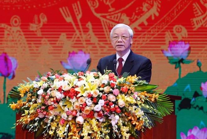 Cách mạng Tháng Mười Nga mở ra một thời đại mới trong lịch sử nhân loại Tổng Bí thư Nguyễn Phú Trọng phát biểu tại Lễ kỷ niệm. Ảnh Như Ý