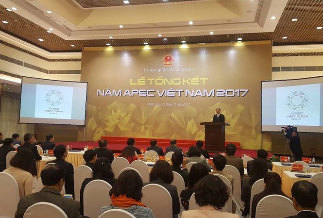 Lãnh đạo các nền kinh tế APEC đánh giá cao chủ nhà Việt Nam Chủ tịch nước Trần Đại Quang nhấn mạnh khi phát biểu Lễ Tổng kết Năm APEC 2017, sáng 27/11