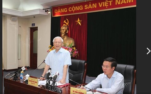 Xây dựng Đảng về chính trị, tư tưởng là linh hồn của mọi công tác Tổng Bí thư Nguyễn Phú Trọng đã có buổi làm việc với Ban Tuyên giáo Trung ương. Ảnh TTX