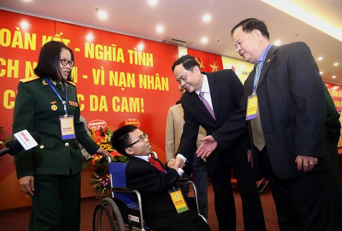 Thượng tướng Nguyễn Văn Rinh làm Chủ tịch Hội Nạn nhân chất độc da cam Đại hội Đại biểu toàn quốc lần thứ IV nhiệm kỳ 2018-2023 của Hội Nạn nhân chất độc da cam/dioxin Việt Nam được tổ chức trong hai ngày 4 – 5/12.