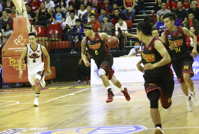 Saigon Heat thắng kịch tính trận ra quân VBA 2017 Saigon Heat thắng kịch tính trận ra quân VBA 2017
