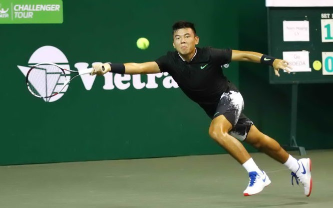 Tay vợt Hoàng Nam dừng bước vòng 1 Vietnam Open Hoàng Nam không thể làm nên bất ngờ