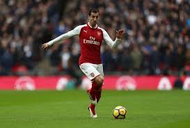 HLV Mourinho bị học trò cũ Mkhitaryan 'đá xoáy' Mkhitaryan từng lag học trò cưng của HLV Mourinho