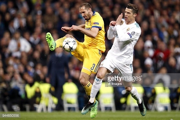 Hậu vệ Juventus: 'Real đã trả bao nhiêu tiền cho trọng tài' Hậu vệ Juventus: 'Real đã trả bao nhiêu tiền cho trọng tài'