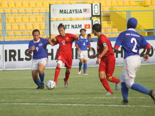 U16 Việt Nam đại chiến Thái Lan ở bán kết giải Đông Nam Á U16 Việt Nam đại chiến Thái Lan ở bán kết giải Đông Nam Á