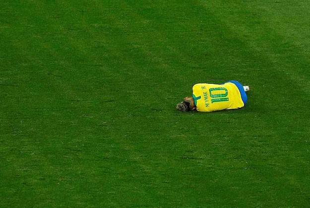 Neymar bị 'chặt chém' nhiều nhất tại World Cup Neymar bị 'chặt chém' nhiều nhất tại World Cup