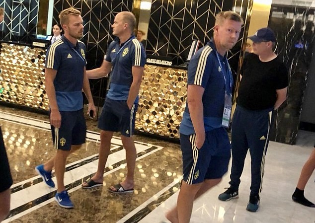 Tin nhanh World Cup: Thụy Điển náo loạn trước trận gặp Anh Tin nhanh World Cup: Thụy Điển náo loạn trước trận gặp Anh