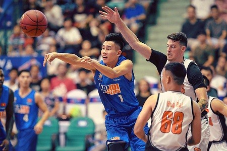 VBA 2018: Đinh Tiến Công- Nội binh Việt thách thức mọi đối thủ VBA 2018: Đinh Tiến Công- Nội binh Việt thách thức mọi đối thủ