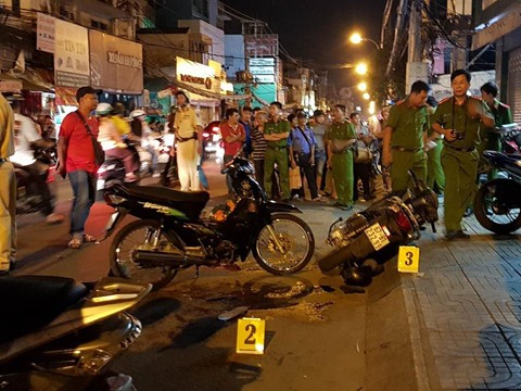 Dân mạng tiếc thương các 'hiệp sĩ' xả thân bắt cướp ở Sài Gòn Dân mạng tiếc thương các 'hiệp sĩ' xả thân bắt cướp ở Sài Gòn