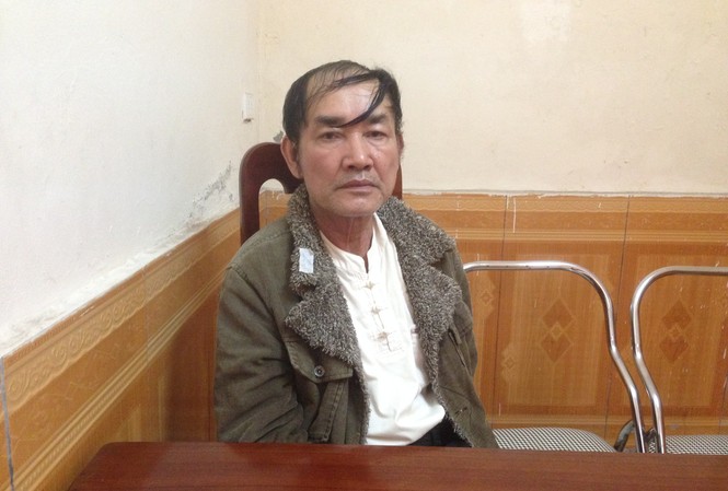 Đi ăn cưới rồi tiện thể “nhảy” túi xách của khách Trương Phúc Hưng tại cơ quan công an. Ảnh: TQ