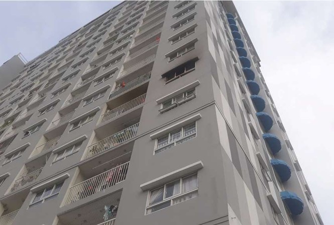 Vụ cháy chung cư ở Sài Gòn: Hệ thống báo cháy hoạt động tốt? Căn hộ bị cháy nằm trên tầng 6 chung cư.