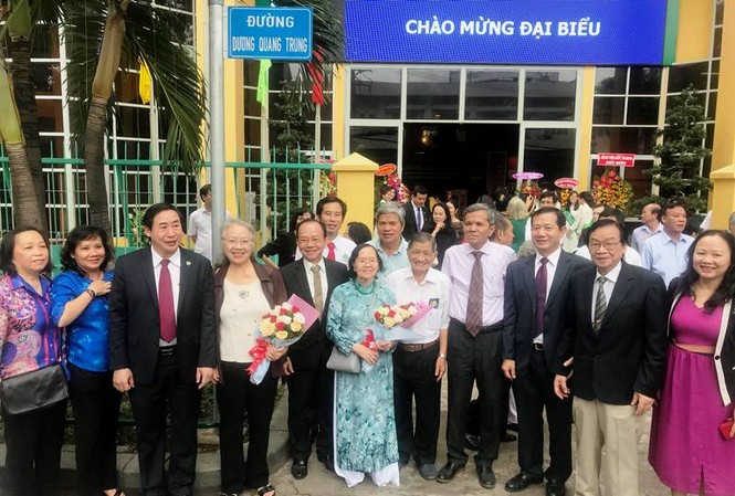 TPHCM có đường mang tên thầy thuốc Dương Quang Trung Đường Dương Quang Trung có 3 đơn vị ông từng công tác.