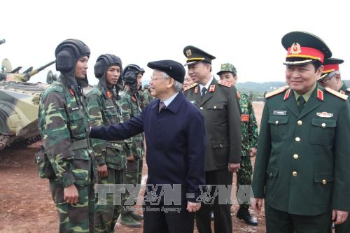 Tổng Bí thư kiểm tra công tác huấn luyện, sẵn sàng chiến đấu Tổng Bí thư kiểm tra công tác sẵn sàng chiến đấu