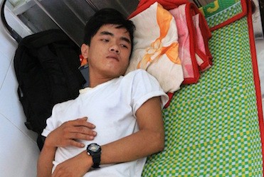 Xác minh vụ thiếu niên tố phó công an phường đánh bị thương Bệnh nhân Sơn đang được điều trị tại bệnh viện