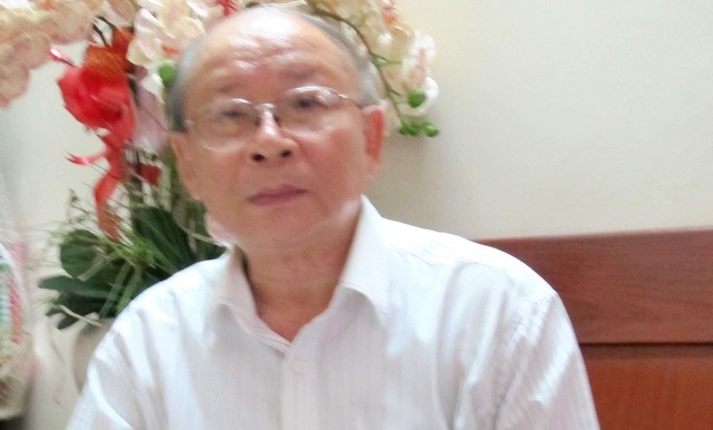 Phó Giáo sư kiện trường đại học đòi bồi thường... 1.000 đồng Ông Phan Dũng tin rằng tòa sẽ tuyên ông thắng trong vụ kiện này. Ảnh: Tân Châu