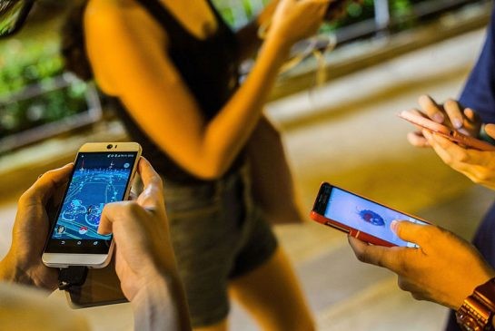 ‘Tay súng’ nữ nã đạn vào nhóm người chơi Pokémon GO Ảnh minh họa