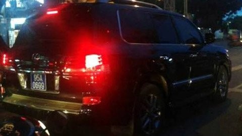 Kỷ luật đại tá vụ cấp biển xe cho ông Trịnh Xuân Thanh Chiếc Lexus 570 được ông Trịnh Xuân Thanh sử dụng