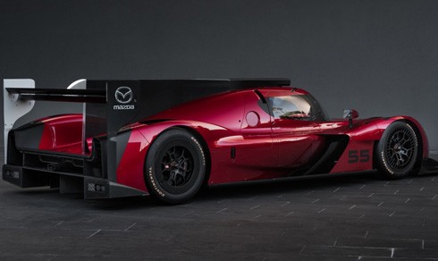 Mazda RT24-P - bản xe đua có thiết kế dị thường Mazda RT24-P - bản xe đua có thiết kế dị thường