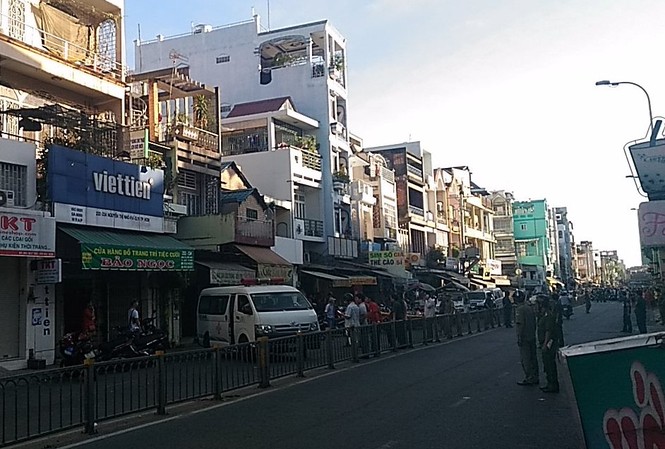 Bộ Công an vào cuộc điều tra vụ chủ cửa hàng bị bắn chết tại nhà Hiện trường vụ án mạng