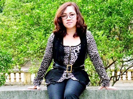Bài ca ra trận Nhà báo Dương Phương Vinh, Trưởng ban Văn hóa Văn nghệ báo Tiền Phong