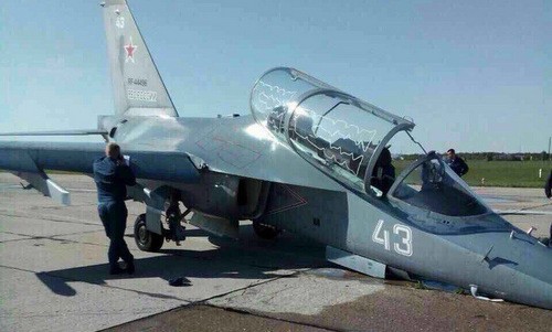 Máy bay quân sự Nga rơi khi đang huấn luyện Một tiêm kích huấn luyện loại Yak-130 gặp nạn hồi tháng 6/2017. Ảnh: Mash