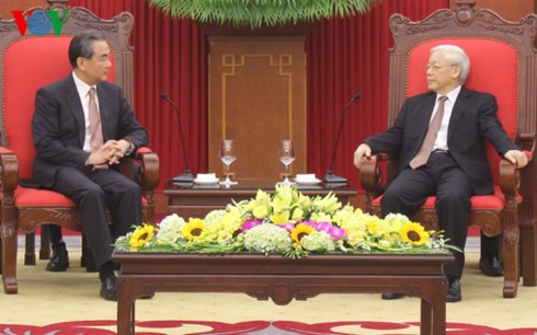 Tổng Bí thư Nguyễn Phú Trọng tiếp Ngoại trưởng Trung Quốc Tổng Bí thư Nguyễn Phú Trọng tiếp Bộ trưởng Ngoại giao Trung Quốc Vương Nghị