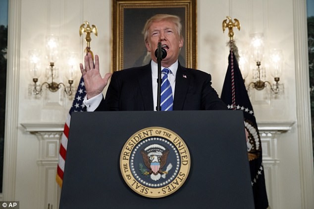 Tổng thống Trump gọi chuyến công du châu Á là ‘thắng lợi to lớn’ Tổng thống Mỹ Donald Trump phát biểu hôm qua, 14/11. Ảnh: AP