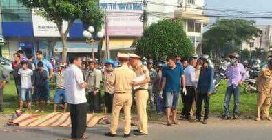 Xe tải ben tông xe máy, hai mẹ con tử vong Hiện trường vụ tai nạn