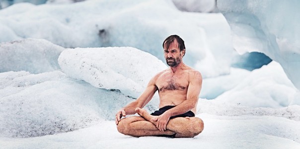 Giải mã bí ẩn của 'Người băng', chịu rét vô địch Mình trần luyện Yoga trước băng tuyết