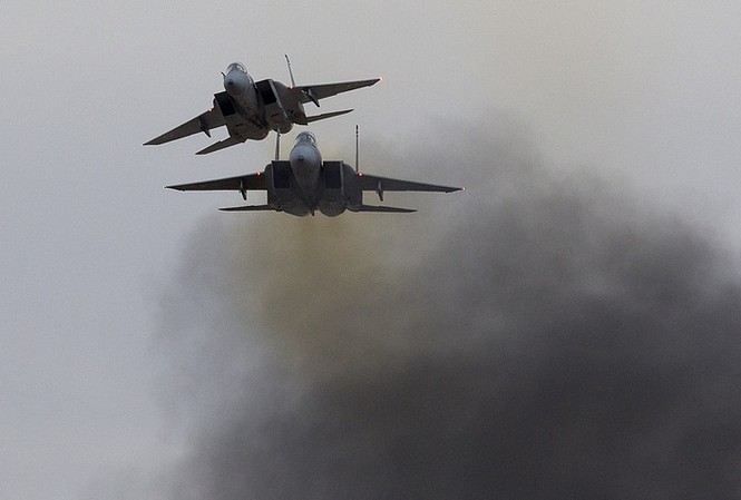 Nga tố máy bay Israel phóng tên lửa vào sân bay quân sự Syria Máy bay F-15 của Israel. Ảnh: Tass