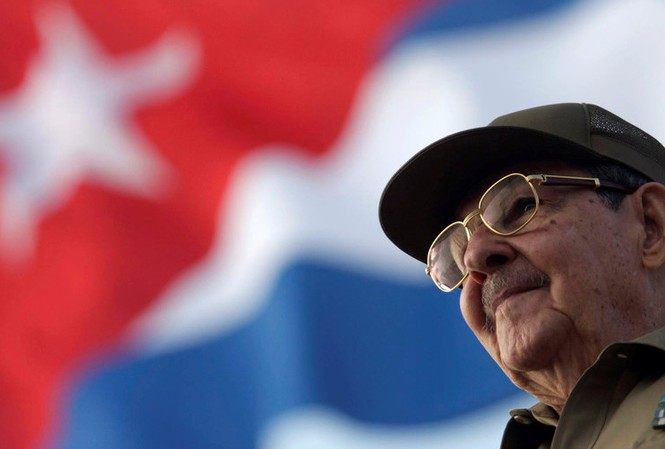'Viên ngọc bích vùng Caribê' trước thời khắc lịch sử Chủ tịch Cuba Raul Castro. Ảnh: Reuters