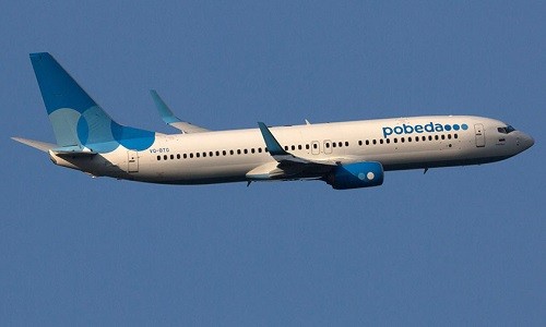 Hỏng một động cơ, máy bay Nga chở 170 khách hạ cánh khẩn Một chiếc Boeing 737 của hãng hàng không Pobeda, Nga. Ảnh: RT.