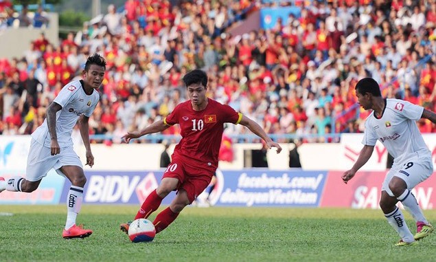 BẢN TIN Thể thao sáng: Công Phượng chơi quá cá nhân Công Phượng ở trận giao hữu với U23 Myanmar. Ảnh: Zing