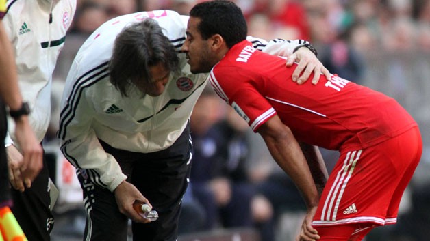 Bayern Munich 'ném tiền qua cửa sổ' với Thiago Thiago Alcantara liên tục dính chấn thương kể từ khi gia nhập Bayern Munich.