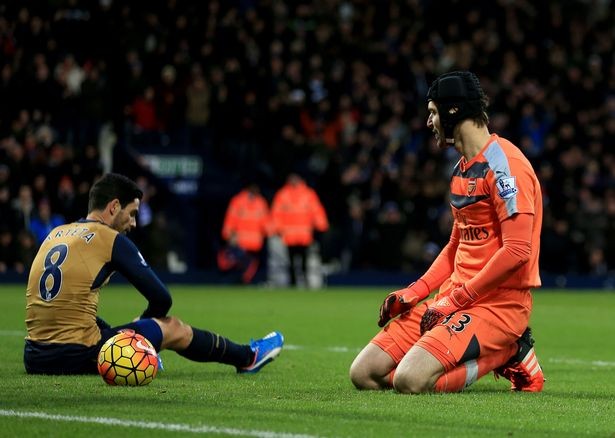 Đá phản lưới nhà, đội trưởng Arsenal bị trảm thẳng tay Nỗi thất vọng của Mikel Arteta.