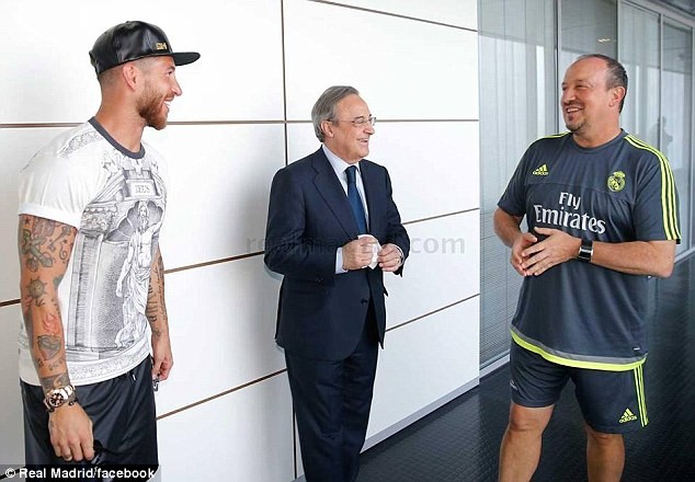 BẢN TIN Thể thao: Chủ tịch Real xếp đội hình đá El Clasico? Chủ tịch Perez xếp đội hình Real Madrid đá El Clasico?