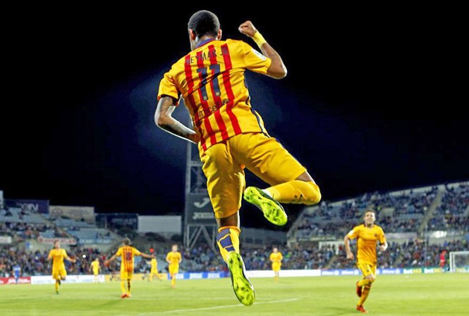 Lộ điều khoản lạ trong hợp đồng giữa Neymar và Barca Neymar có rất nhiều điều khoản rắc rối với Barcelona.