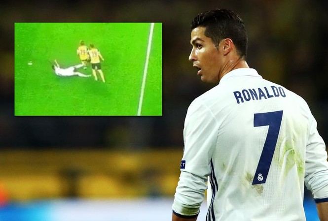 BẢN TIN Thể thao tối: Ronaldo bị phạt nặng vì đạp đối thủ? Ronaldo đối mặt án treo giò 3 trận.