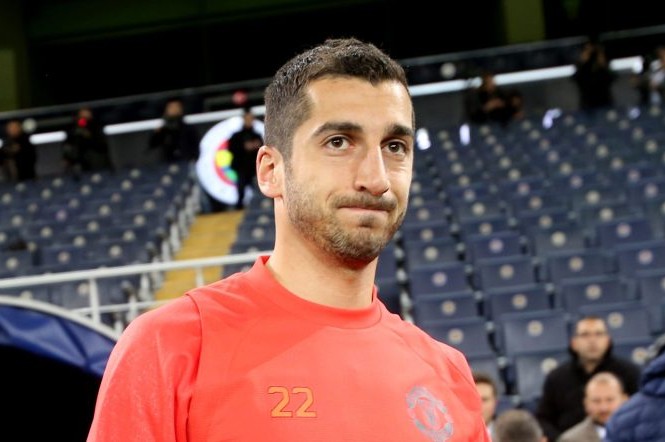 M.U có xuống hạng, Mourinho cũng không tin Mkhitaryan Mkhitaryan tiếp tục bị HLV Mourinho cho ra rìa.