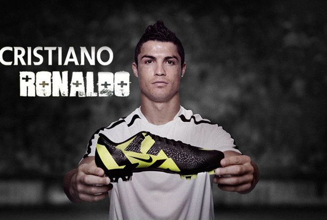 Ký hợp đồng trọn đời, Ronaldo nhận 1 tỷ bảng Ronaldo ký thỏa thuận trị giá gần 1 tỷ bảng mới Nike.