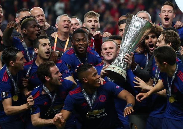 BẢN TIN Thể thao: Rooney xấu hổ vì đoạt cúp với M.U Rooney xấu hổ vì đoạt League Cup và Europa League.