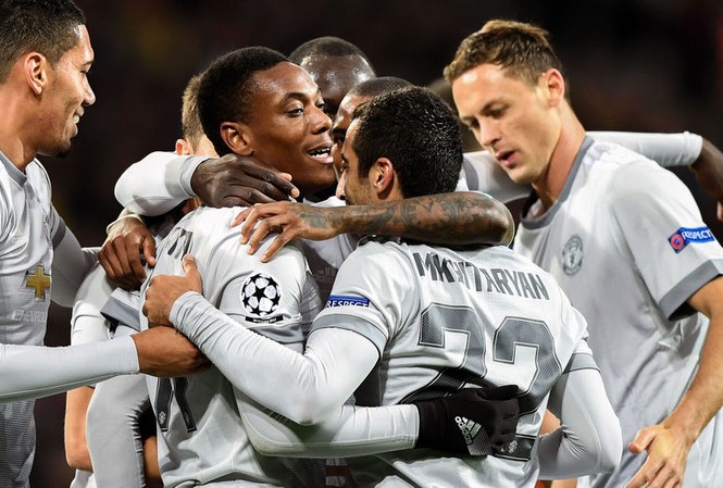 M.U trả giá đắt cho trận thắng CSKA Moscow Anthony Martial dính chấn thương ở trận gặp CSKA Moscow.