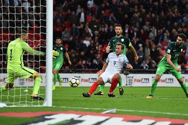 Đức, Anh giành vé dự VCK World Cup 2018 Anh giành vé dự VCK World Cup 2018 nhờ bàn thắng muộn của Harry Kane.