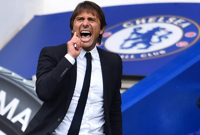 Đá play-off World Cup, Italia 'cầu cứu' HLV Conte FIGC muốn mời HLV Conte trở lại để giúp ĐT Italia giành vé dự World Cup 2018.