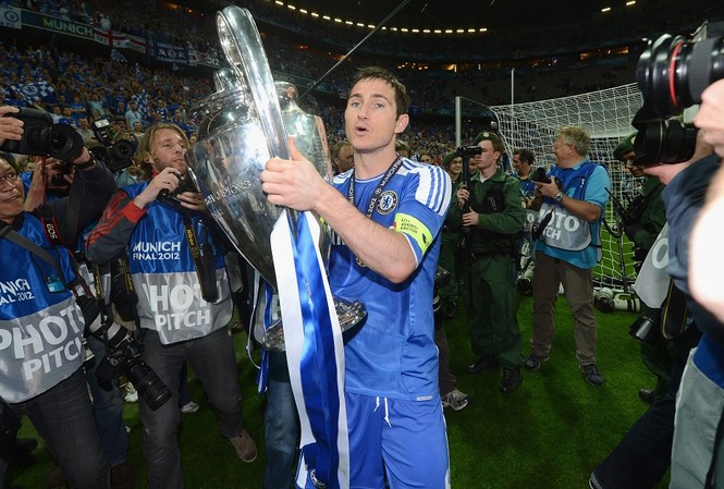Đại gia bóng đá Indonesia muốn chiêu mộ Frank Lampard Frank Lampard gia nhập làng bóng đá Indonesia?