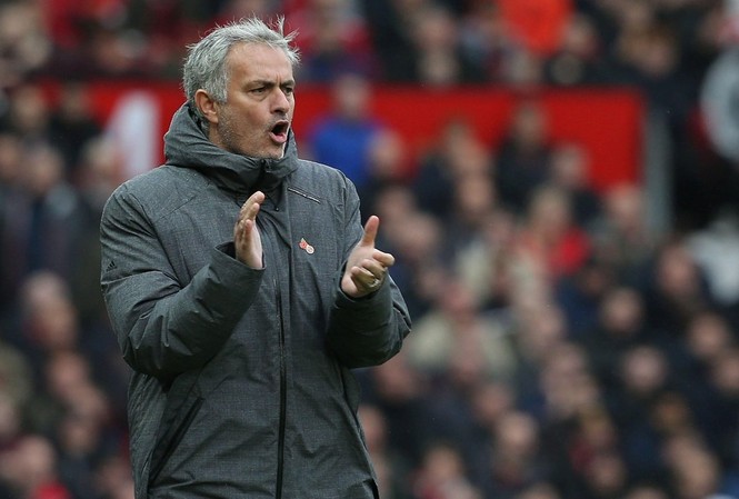 Bỏ qua tin đồn ra đi, HLV Mourinho âm thầm tuyển quân HLV Mourinho âm thầm triển khai kế hoạch mua sắm cho M.U.