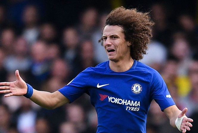 HLV Conte lý giải việc 'bỏ rơi' hậu vệ thép David Luiz David Luiz đang bị thất sủng tại Chelsea.